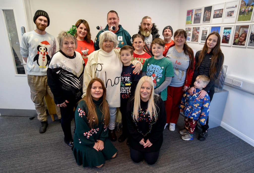 Rate My Takeaway’s Danny Malin bid for number one with his latest Christmas song in aid of Leeds’ based Homeless Street&nbsp;Angels.&nbsp;